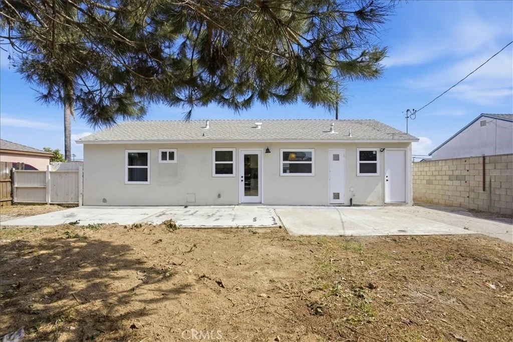 Photo of 168 E Lark Street