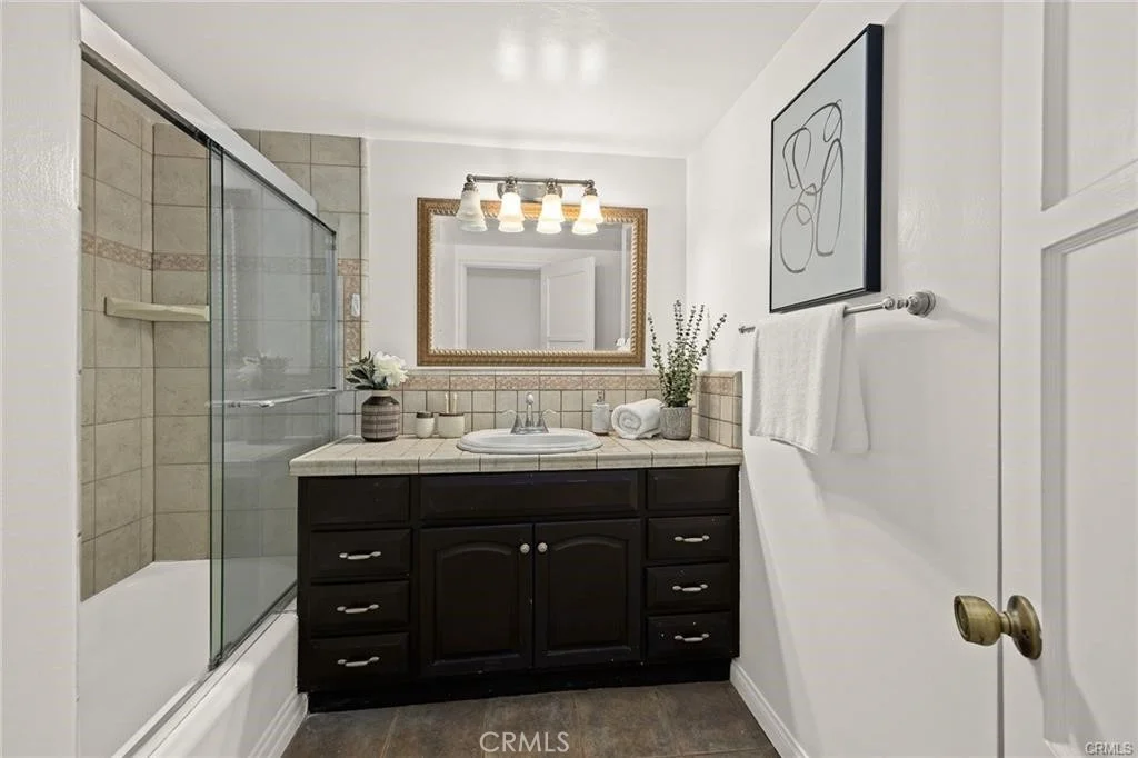 Photo of 131 Woodruff Place