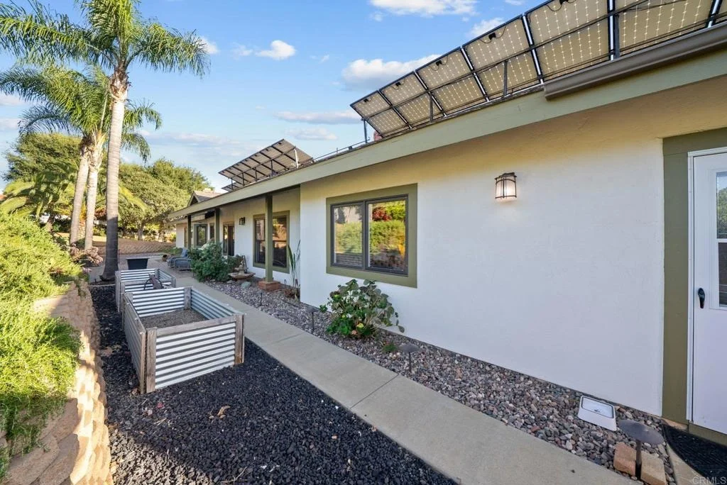 Photo of 1674 Baja Vista Drive