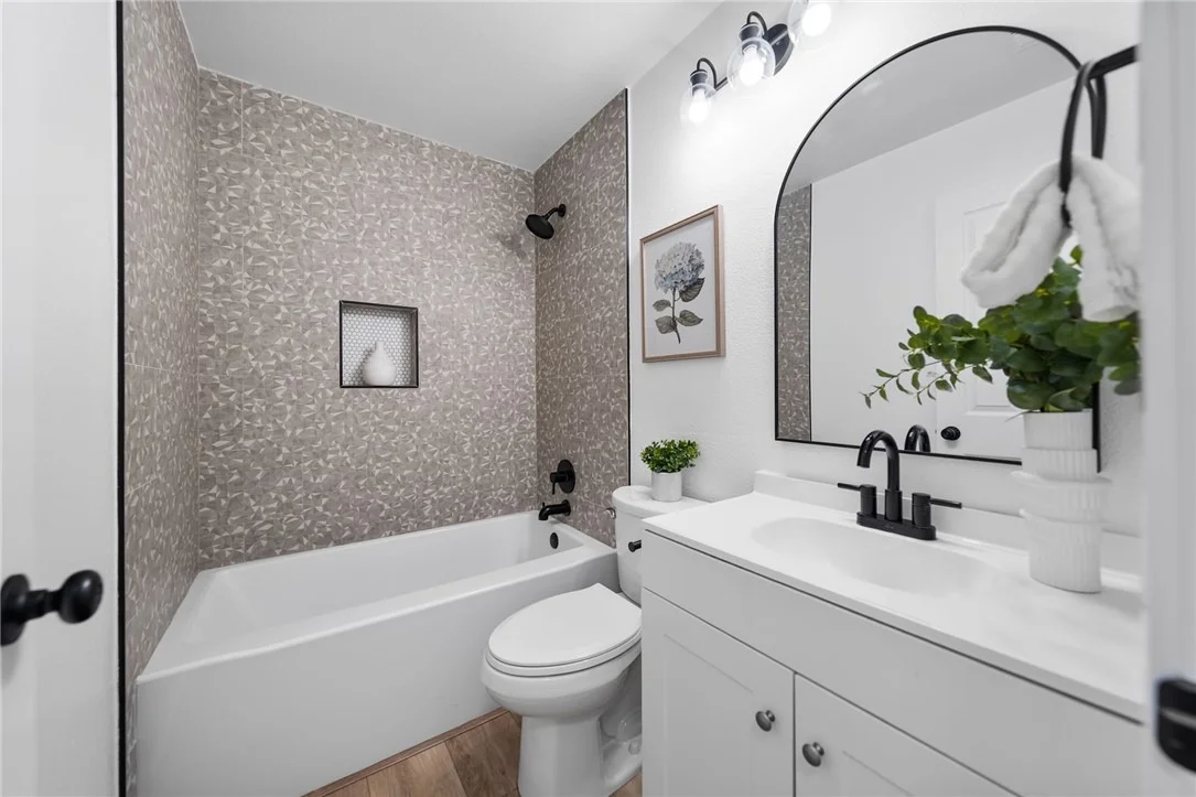 Photo of 29190 Crestline