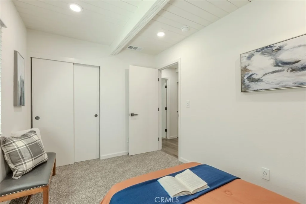 Photo of 2036 La Jolla