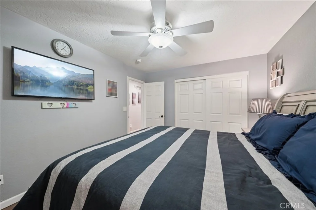 Photo of 5319 Desert View