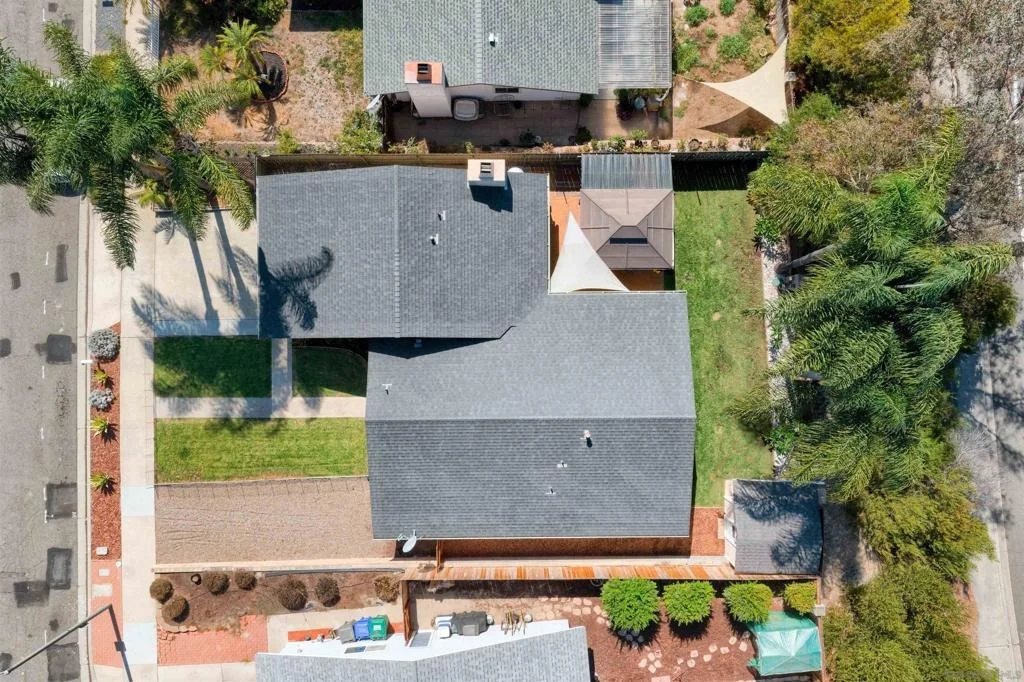 Photo of 3037 Camarillo Ave.