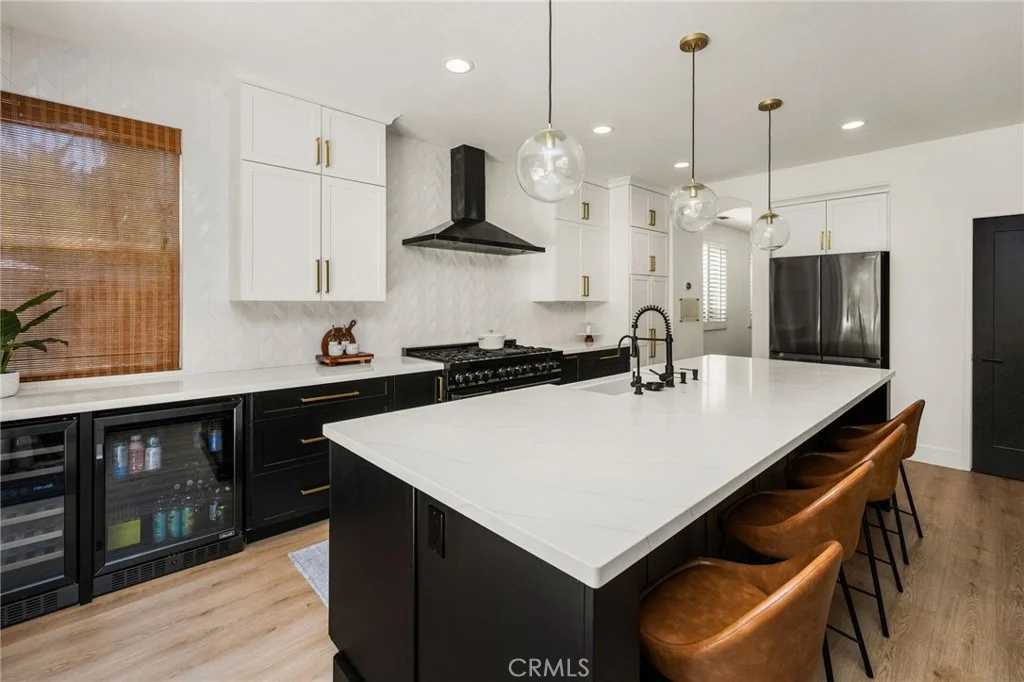 Photo of 7565 E Crown Pkwy