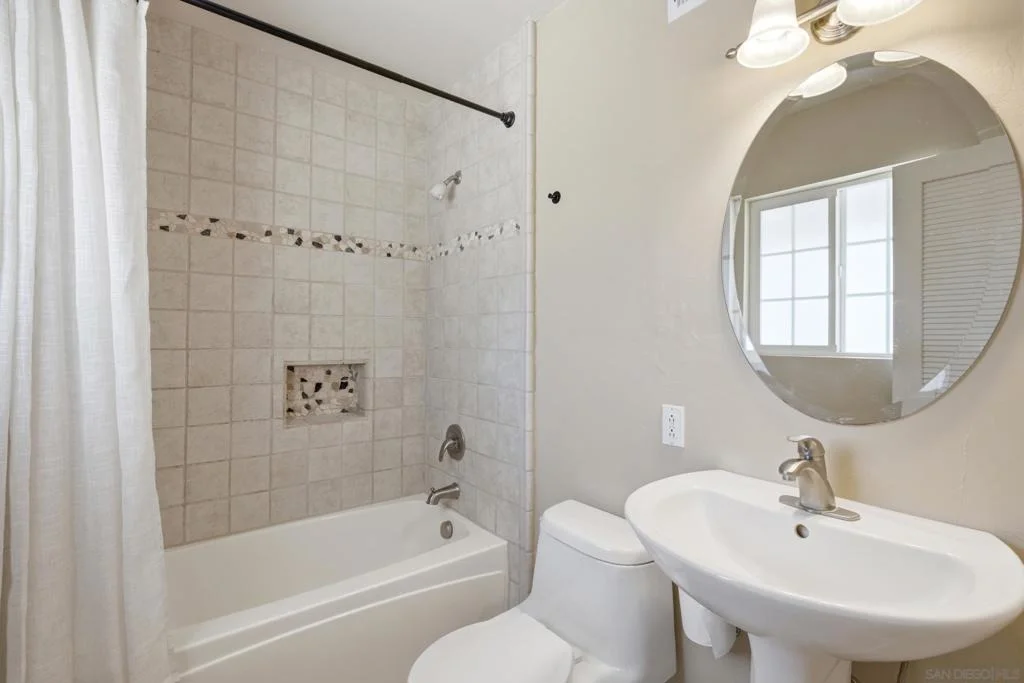 Photo of 4543 Peak Ct