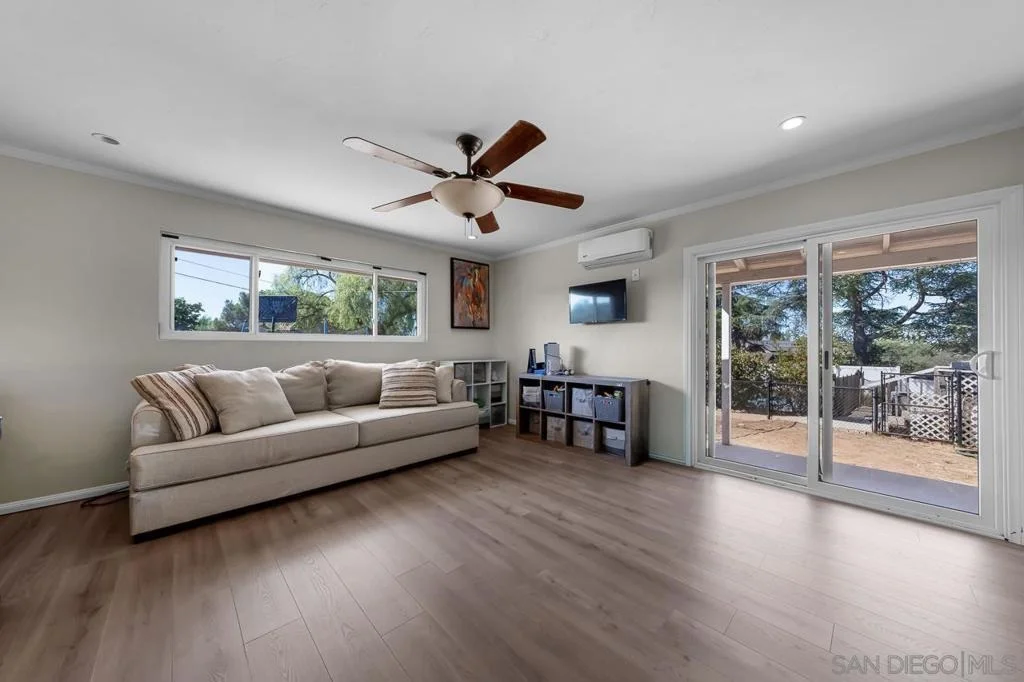 Photo of 2110 Via Corina