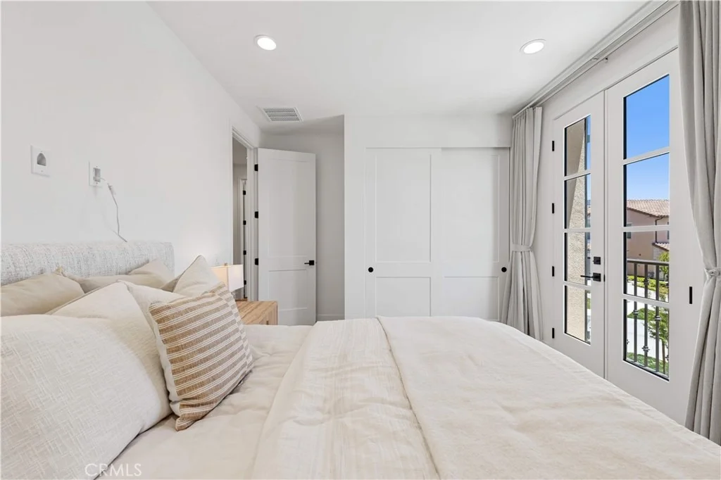 Photo of 149 Somera