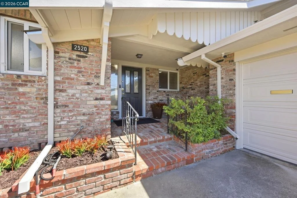 Photo of 2520 Benedict Dr
