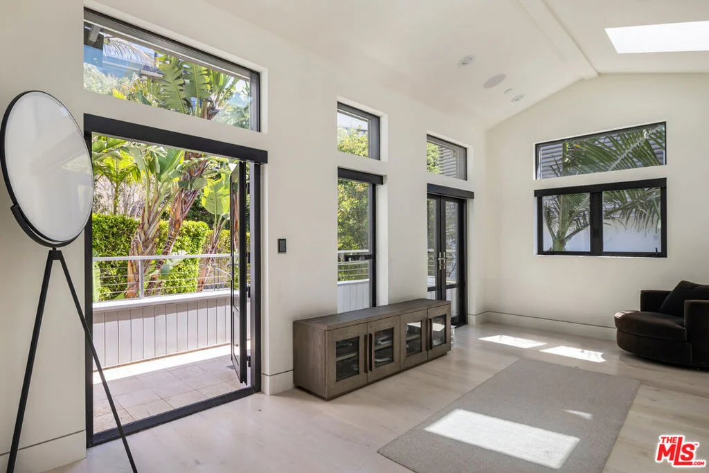 Photo of 31504 Victoria Point Road