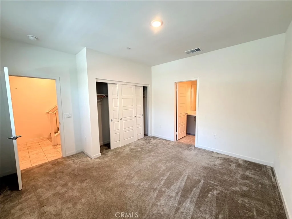 Photo of 715 Winchester Drive