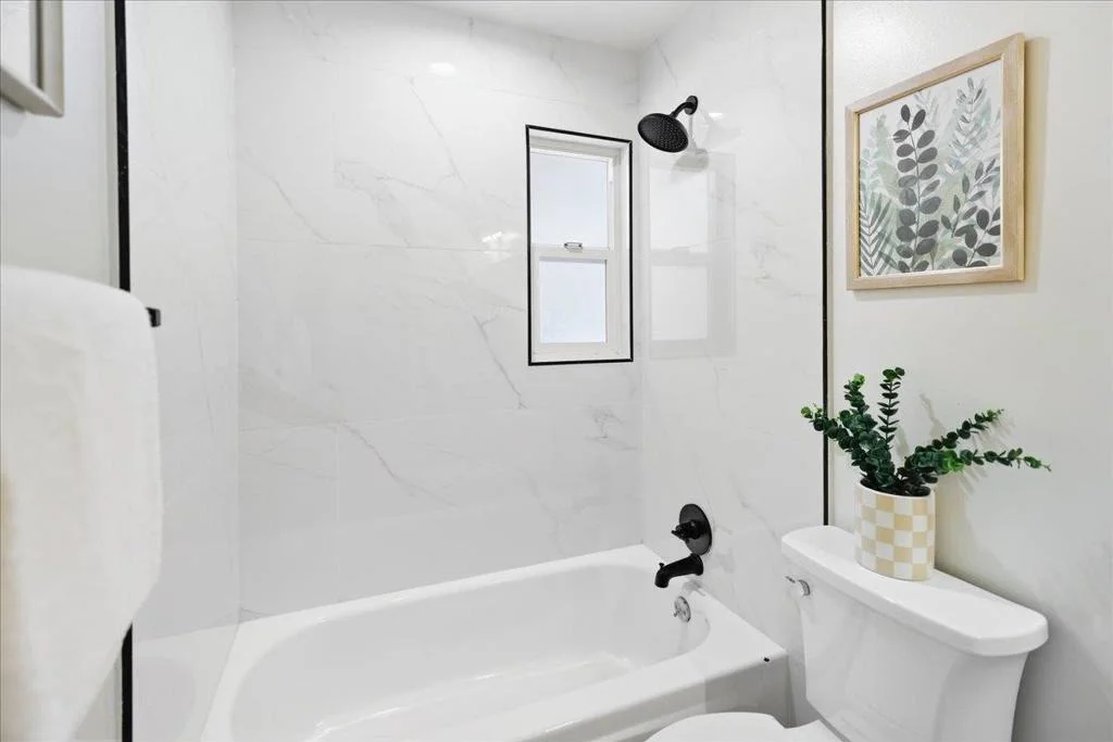 Photo of 38879 Jonquil Drive