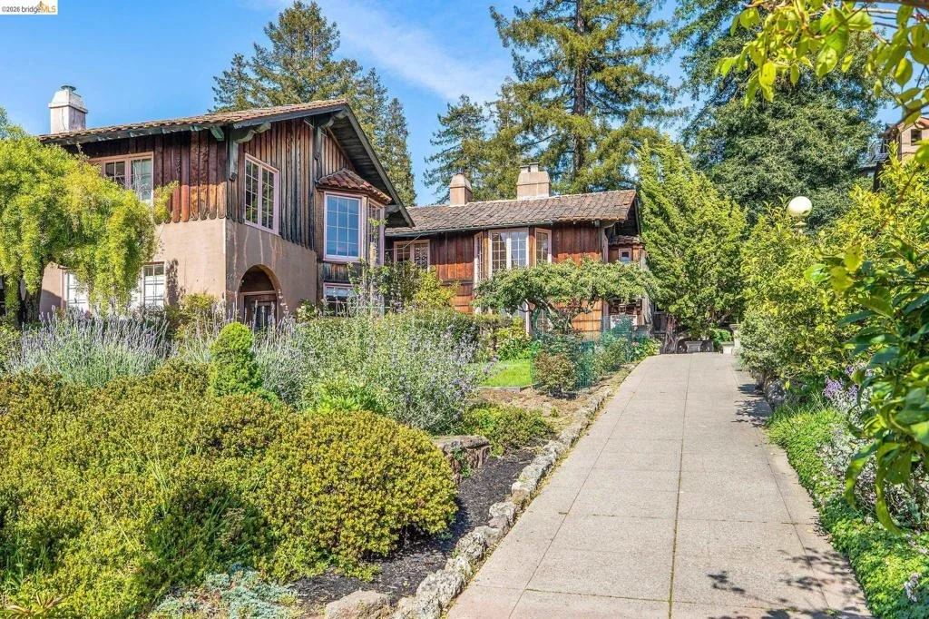 Photo of 2501 ROSE WALK