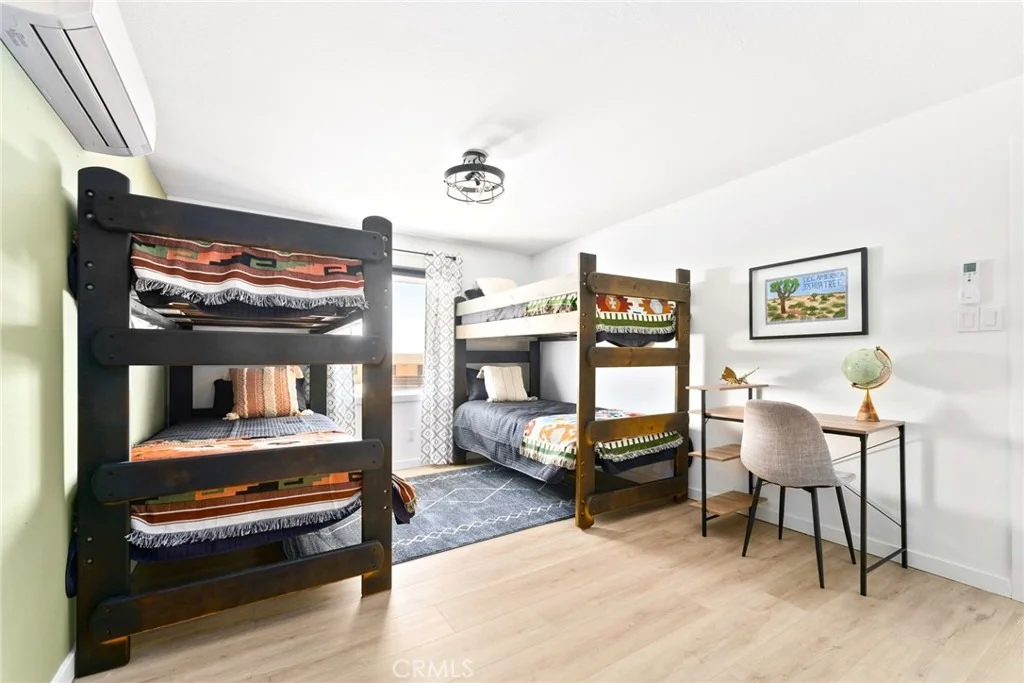 Photo of 4728 Avenida Del Sol