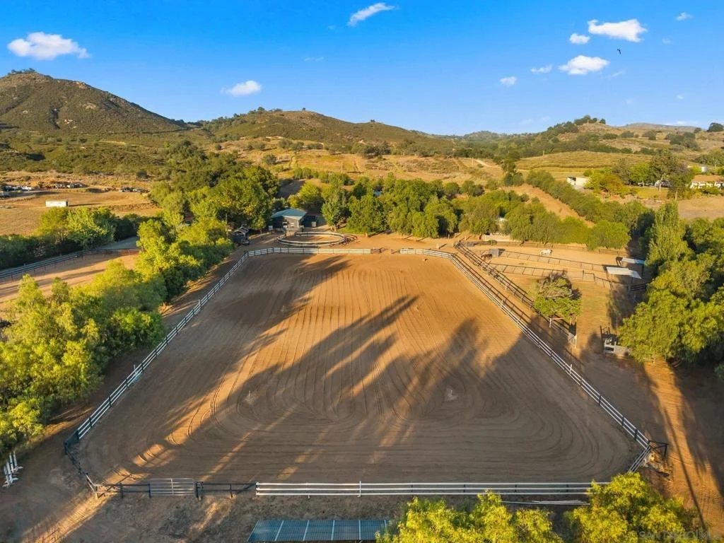 Photo of 20751 Sutherland Dam Road