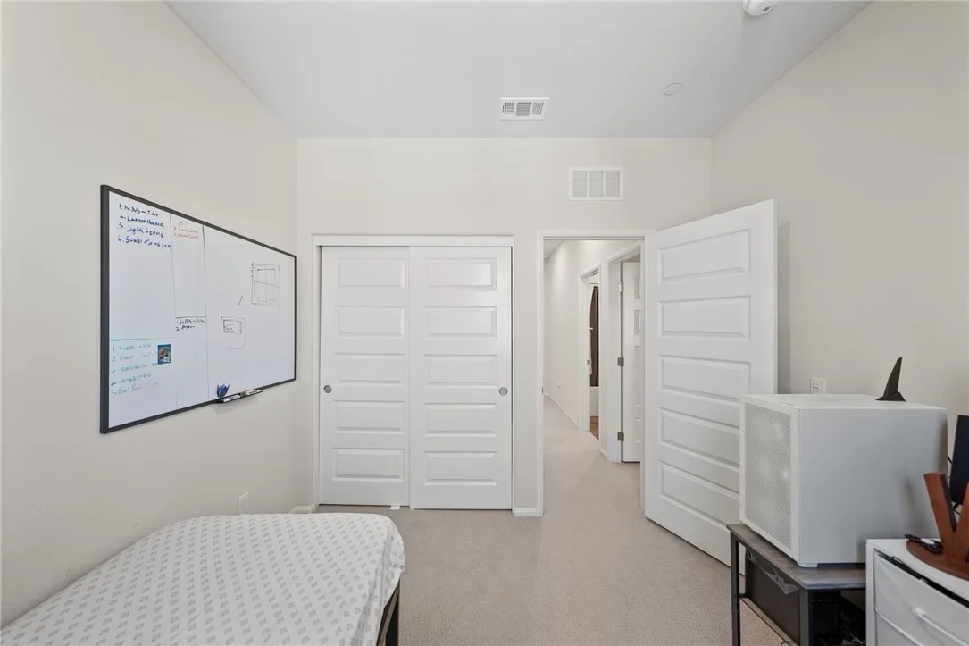 Photo of 40863 Melrose Drive