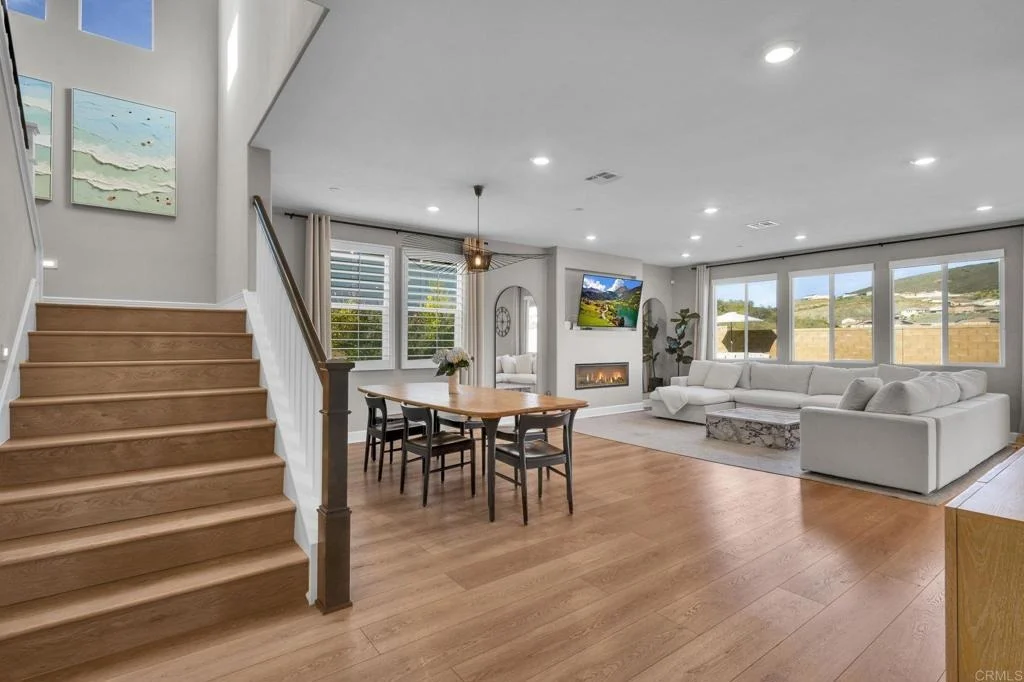 Photo of 916 Lindbergh Drive