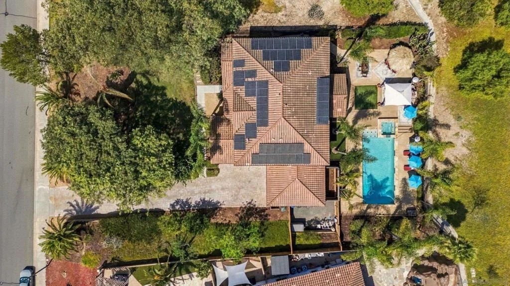 Photo of 3051 Vineyard Way