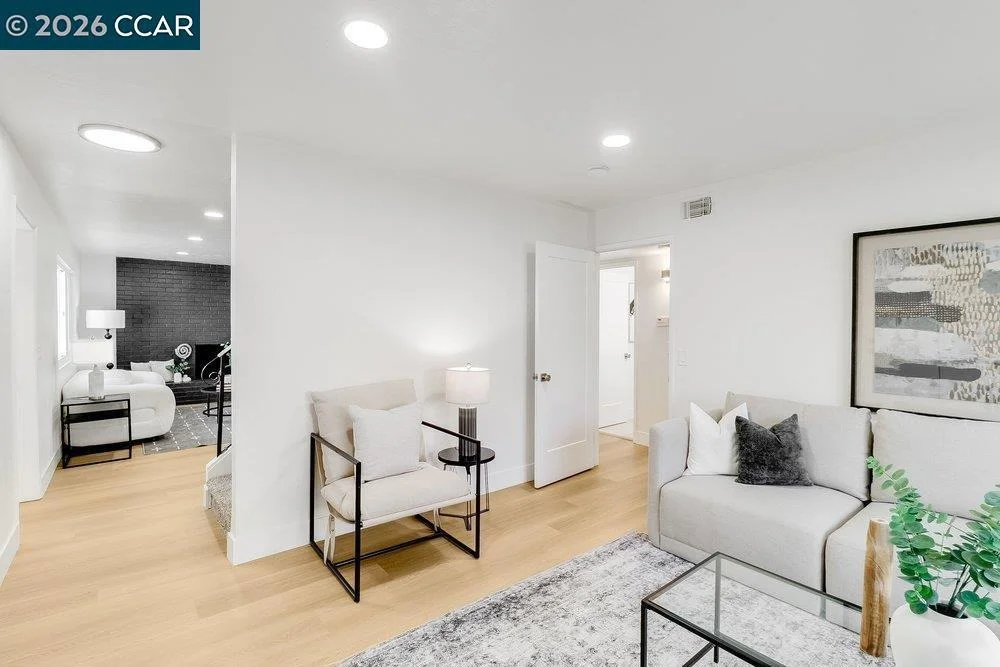 Photo of 360 Spindrift Way