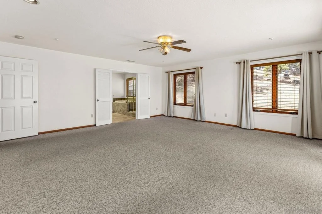 Photo of 25090 Oakana
