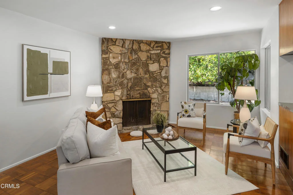 Photo of 3271 New York Drive