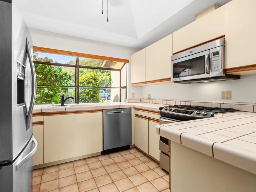 Photo of 2529 Littleton Road