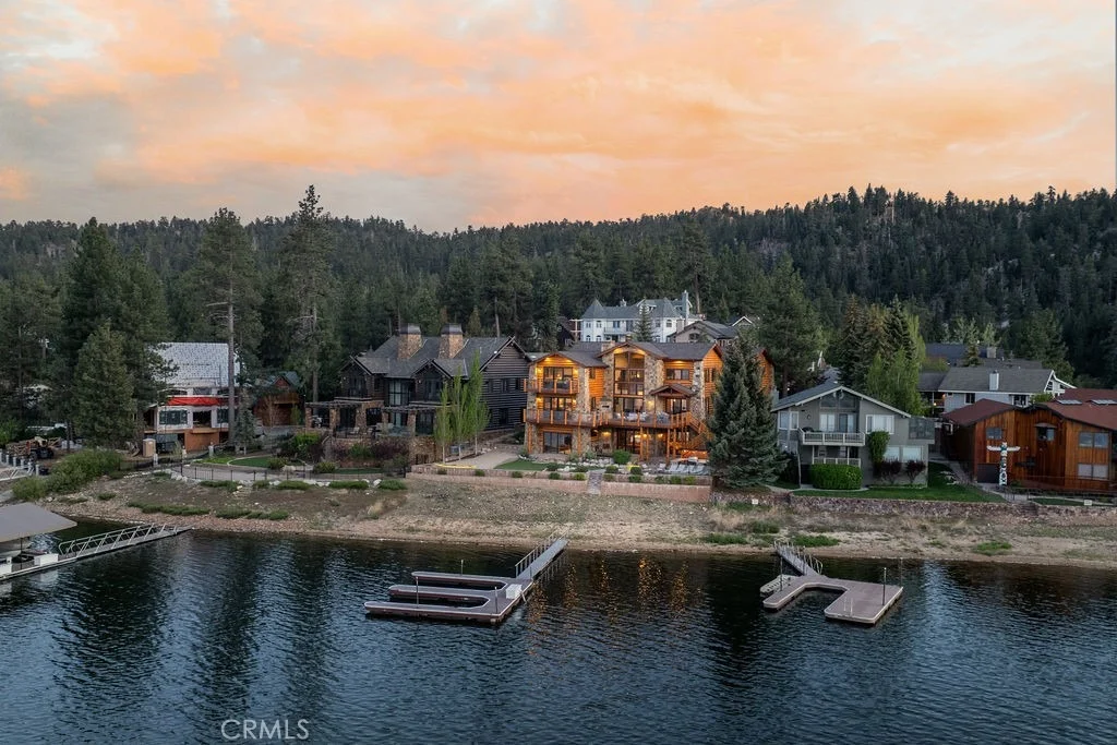 Photo of 659 Cove Drive