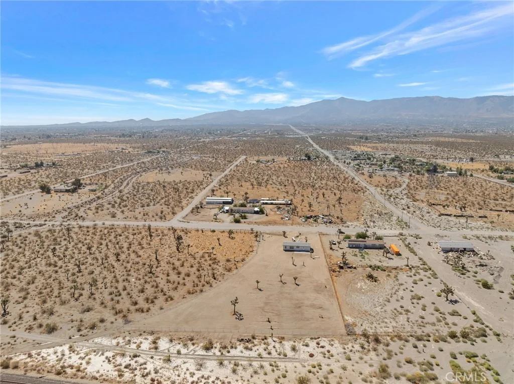 Photo of 2350 Olivera
