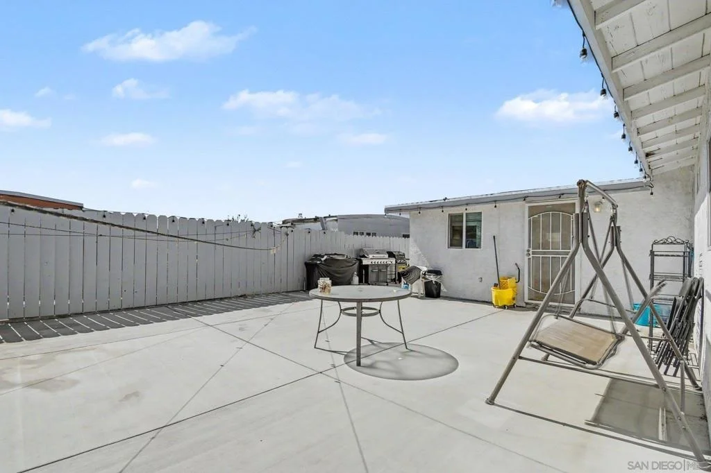 Photo of 8792 Blue Boy Lane