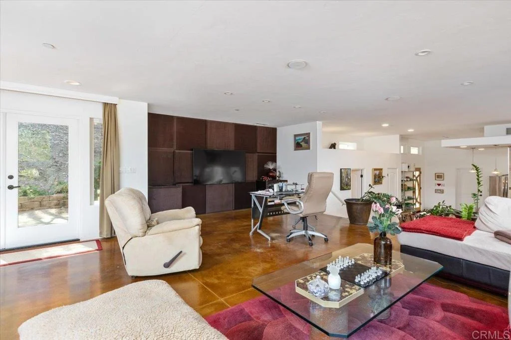 Photo of 13413 Mirar De Valle