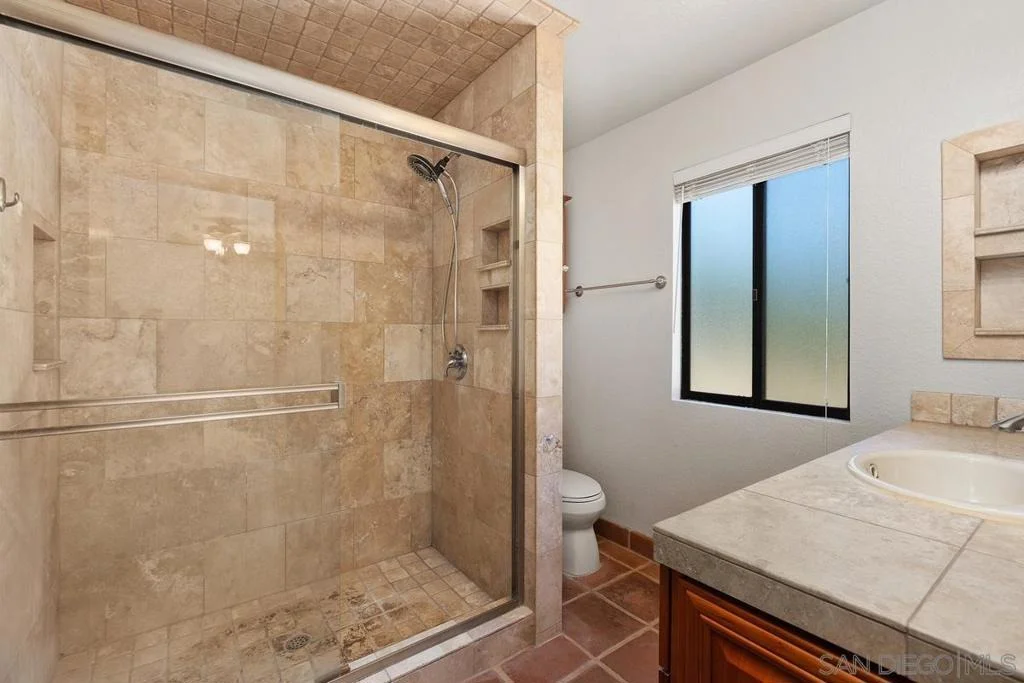 Photo of 2922 Alamitos