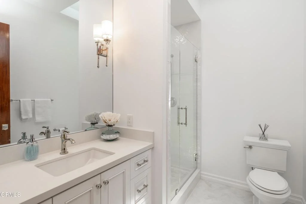 Photo of 2300 Weybridge Drive