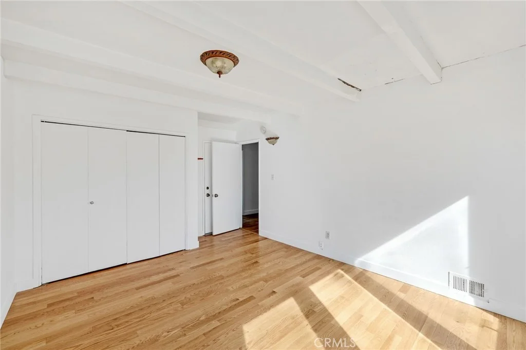 Photo of 959 2nd