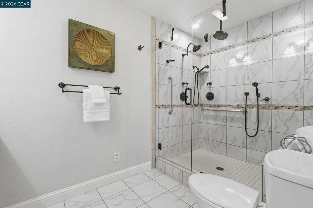 Photo of 4242 Henning Dr
