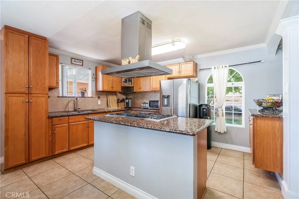 Photo of 38632 Lemsford Avenue