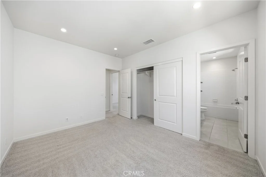 Photo of 112 Newburry