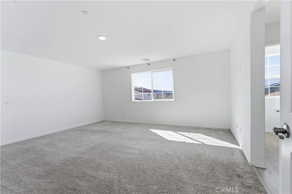 Photo of 43869 Hampton
