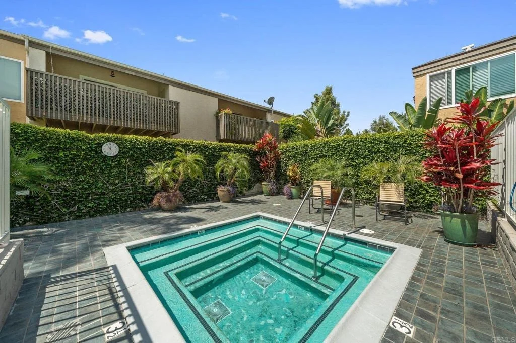 Photo of Unit E at 8548 Via Mallorca