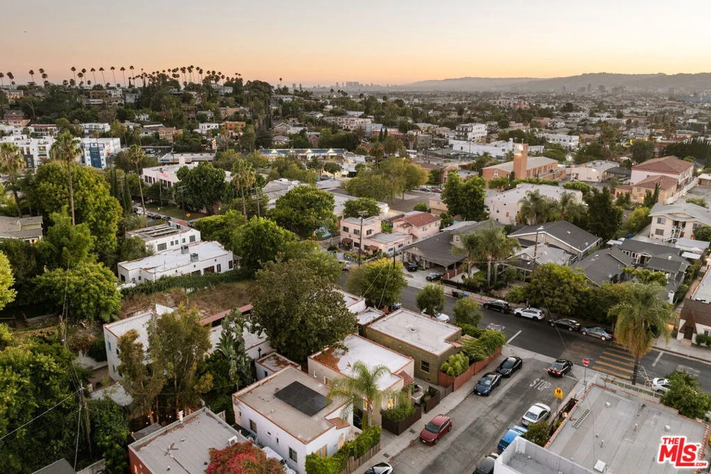 Photo of 3324 Berkeley Avenue