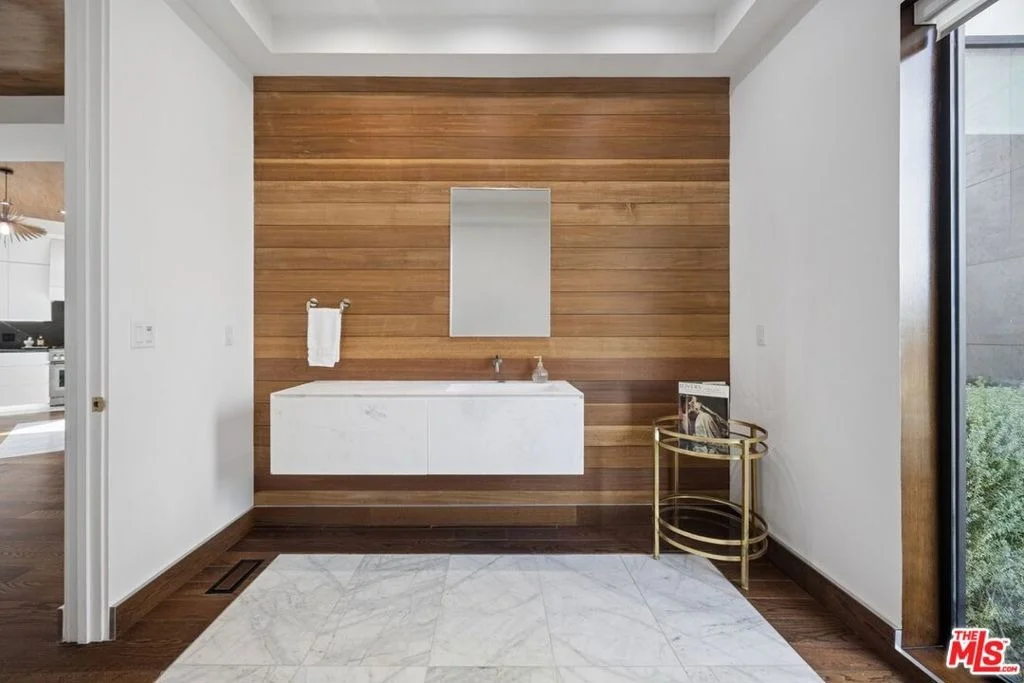 Photo of 11075 W Sunset Boulevard