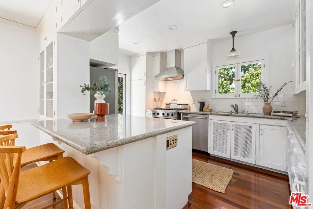 Photo of 150 Arlington Drive