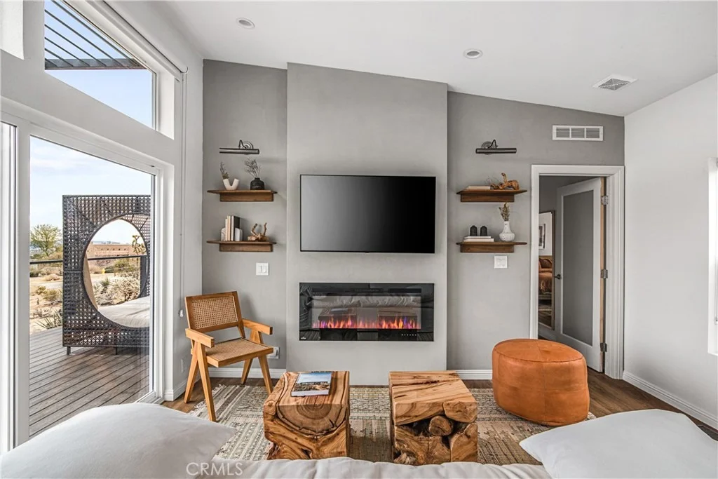 Photo of 6976 Juniper Road