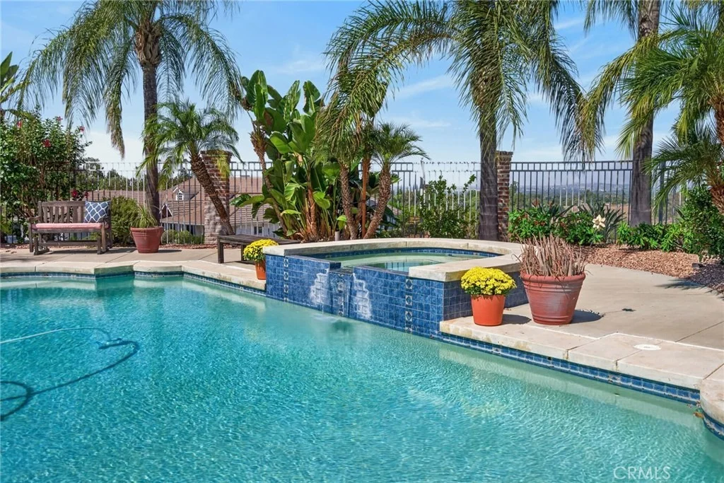 Photo of 6872 Chartwell