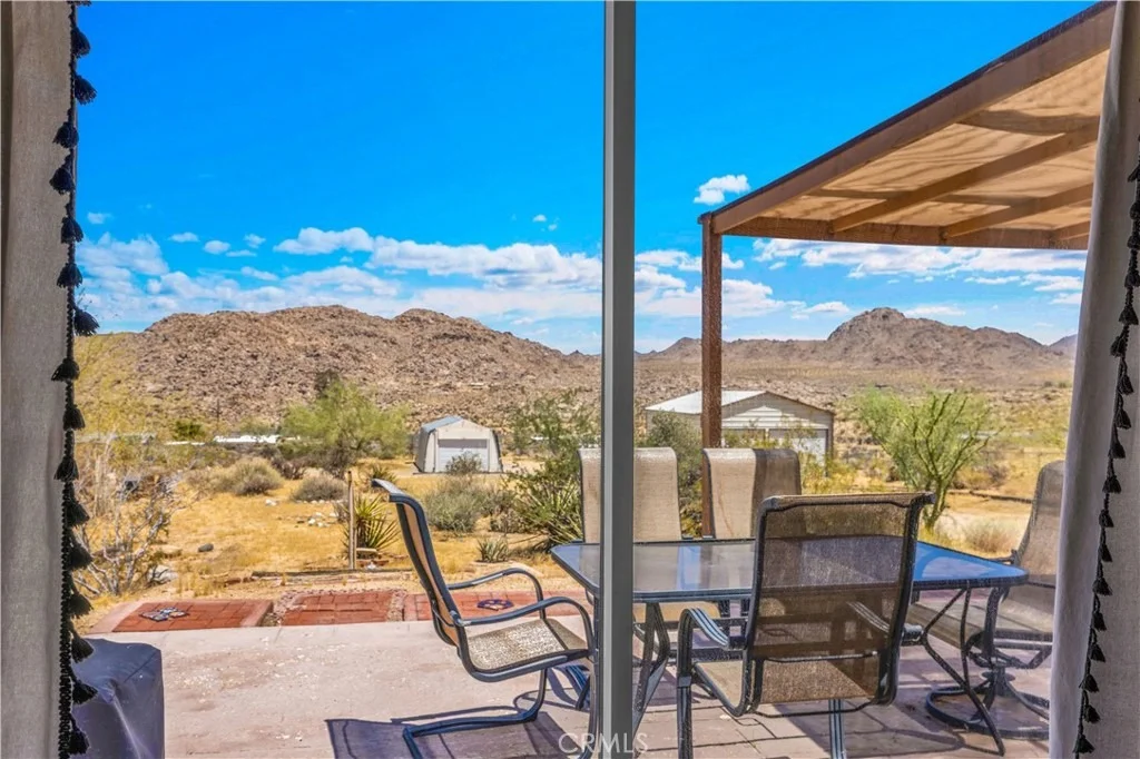 Photo of 7381 Sunset Road