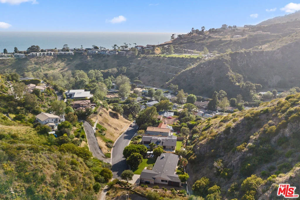 Photo of 30607 La Sonora Drive