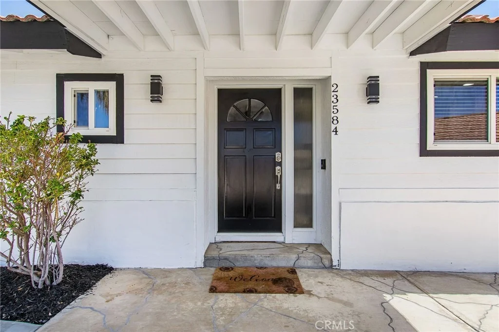 Photo of 23584 Brook