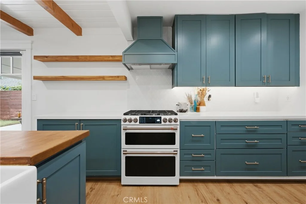 Photo of 5559 E Monlaco