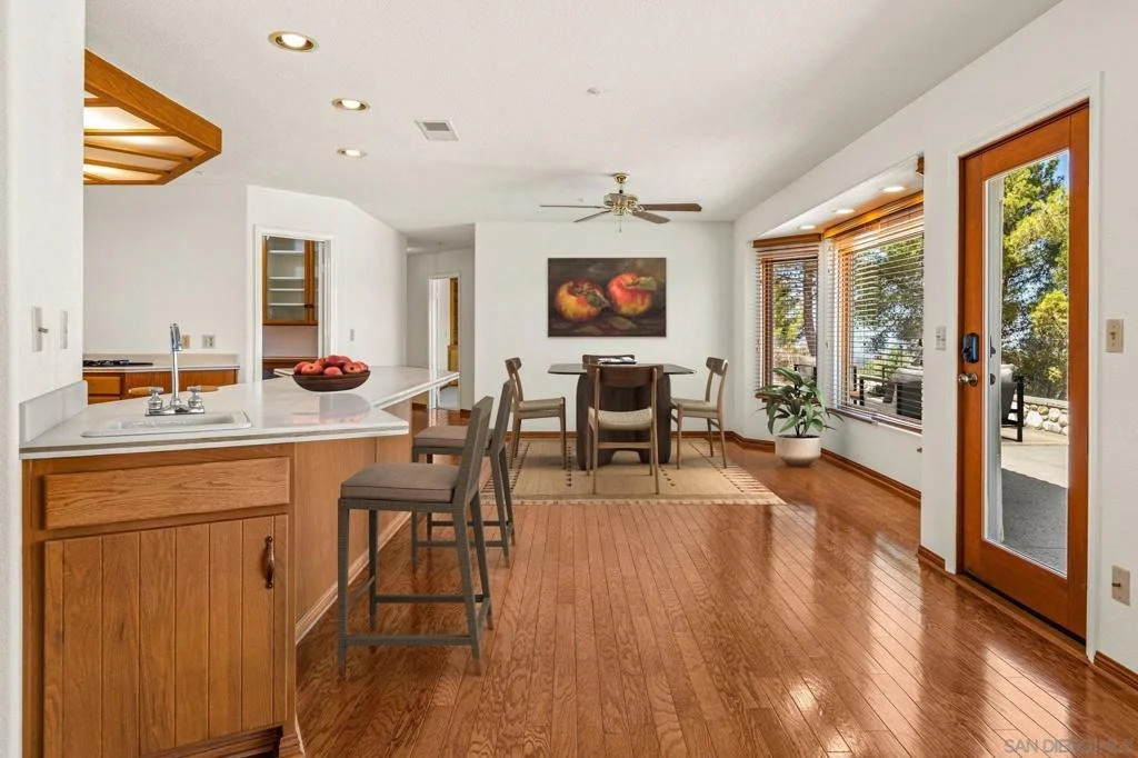 Photo of 25090 Oakana