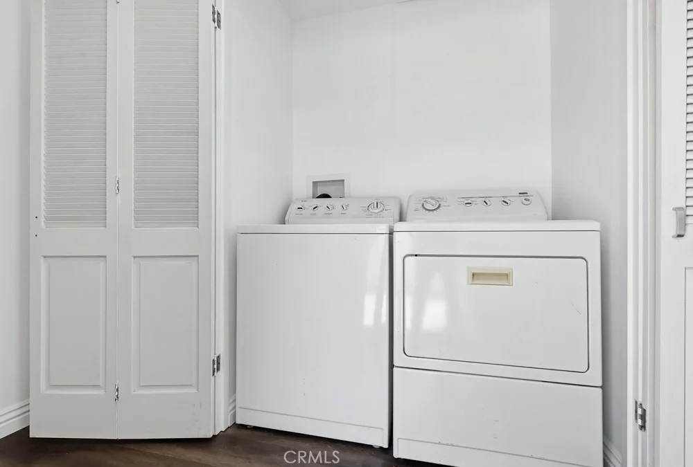 Photo of 3133 Cedar Avenue