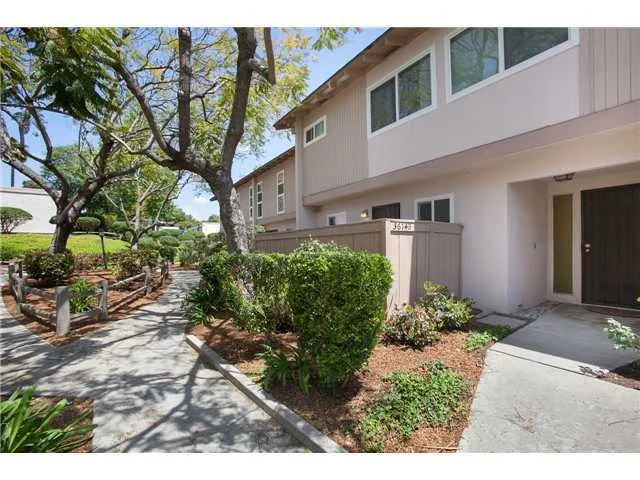 Photo of Unit B at 3614 Harvard Drive