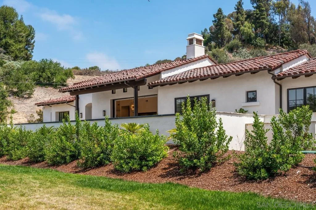 Photo of 5758 Las Palomas